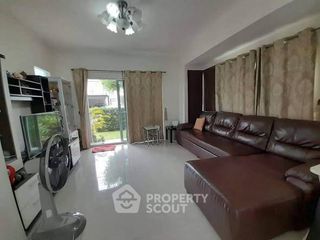 For sale 3 bedrooms house in Khlong Sam Wa, Bangkok