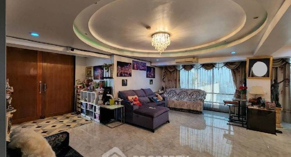 Condo en venta de 2 habitaciones en Chatuchak, Bangkok