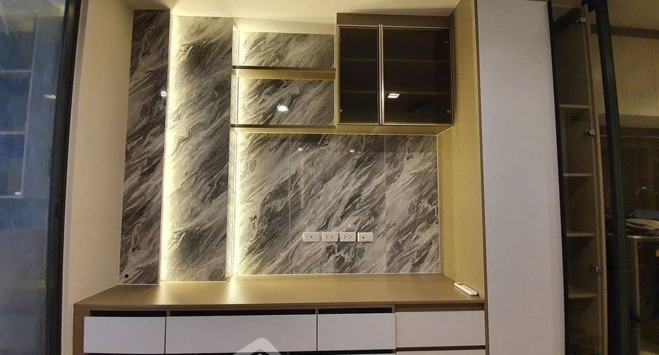 For sale 1 bed condo in Khlong San, Bangkok