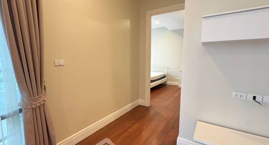 Condo en venta de 2 habitaciones en Khlong Toei, Bangkok