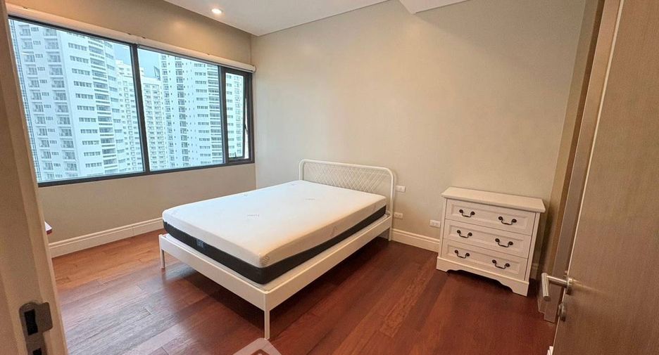 Condo en venta de 2 habitaciones en Khlong Toei, Bangkok