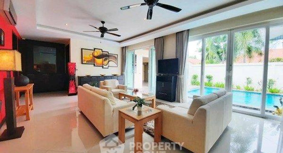 For rent and for sale 4 bedrooms villa in Bang Lamung, Chonburi