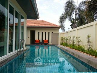 Villa zur Miete und zum Kauf mit 4 Zimmer in Bang Lamung, Chonburi