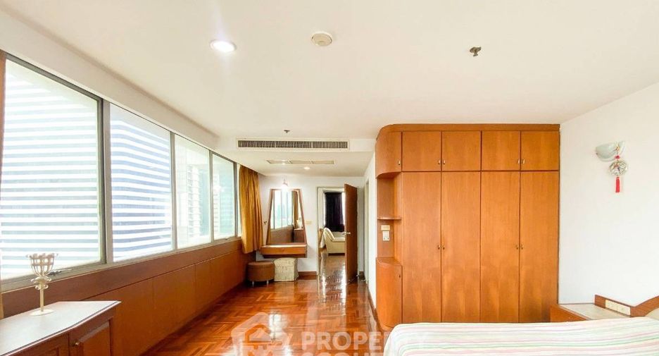 À vendre 2 chambres condo à Watthana, Bangkok