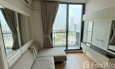 For rent 2 bedrooms condo in Phra Khanong, Bangkok