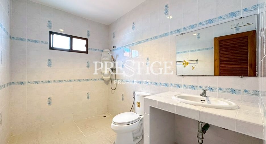 For rent 5 bedrooms house in East Pattaya, Pattaya