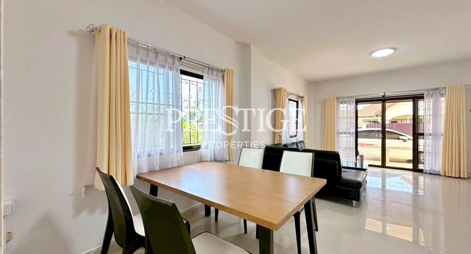 For rent 5 bedrooms house in East Pattaya, Pattaya