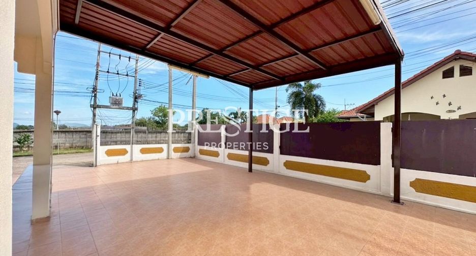 For rent 5 bedrooms house in East Pattaya, Pattaya