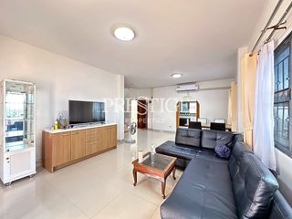 À louer 5 chambres maison à Bang Lamung, Chonburi
