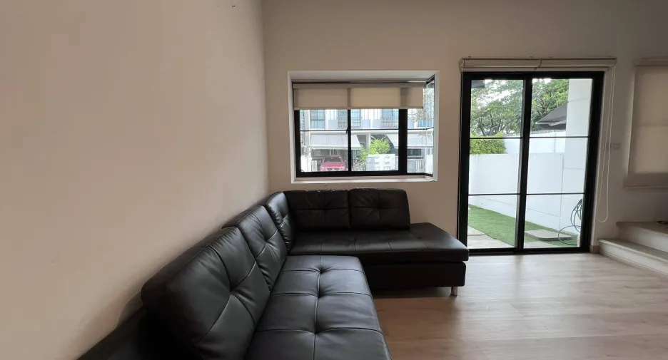 For rent 2 bedrooms house in Bang Phli, Samut Prakan