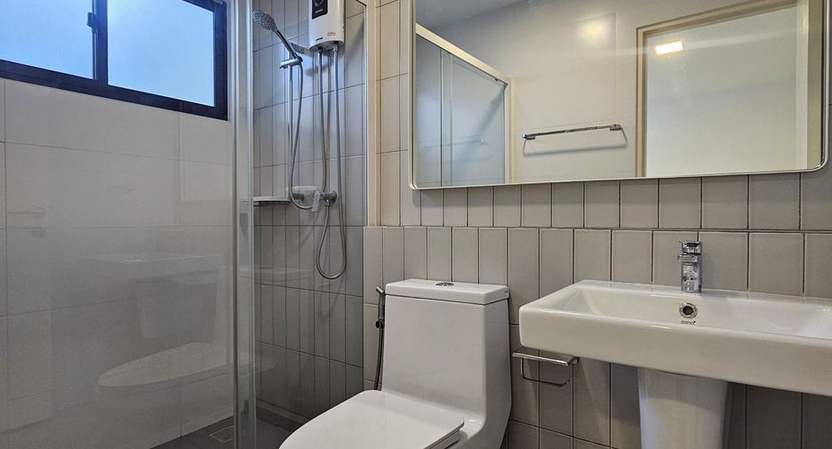 Reihenhaus zur Miete mit 3 Zimmer in Bang Phli, Samut Prakan