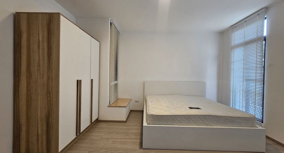 Reihenhaus zur Miete mit 3 Zimmer in Bang Phli, Samut Prakan