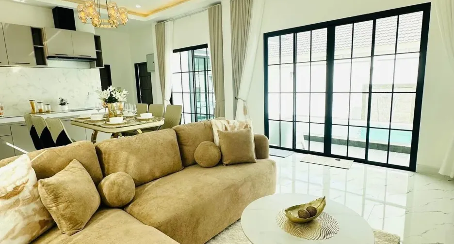 For sale 3 ベッドルーム house in East Pattaya, Pattaya