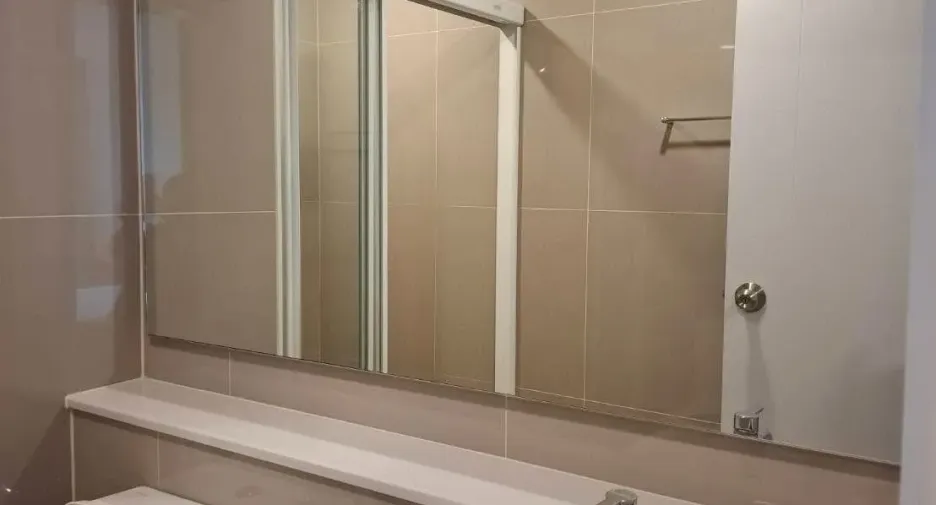 For rent 1 bed condo in Phaya Thai, Bangkok