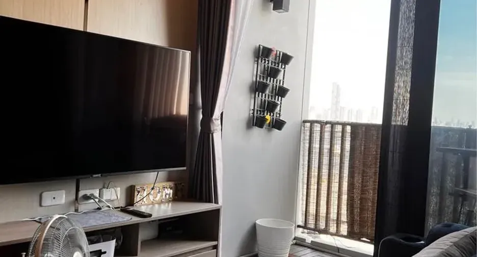 Wohnung zur Miete mit 1 Zimmer in Rat Burana, Bangkok