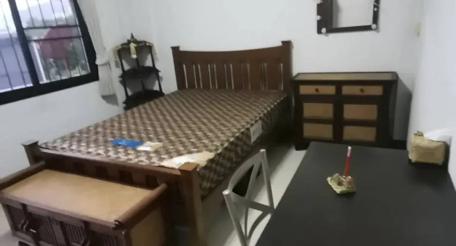 For sale 2 bedrooms townhouse in Mueang Chiang Mai, Chiang Mai