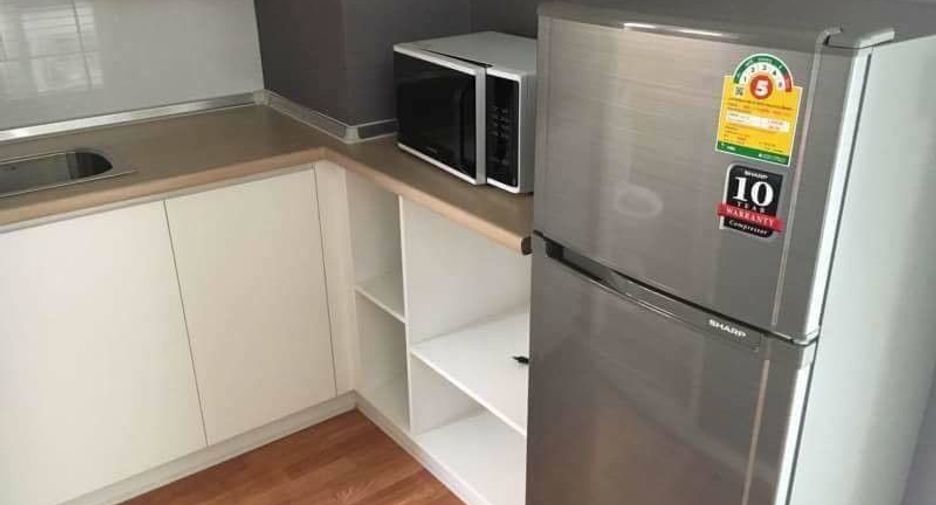 For sale 1 bed condo in Phra Pradaeng, Samut Prakan
