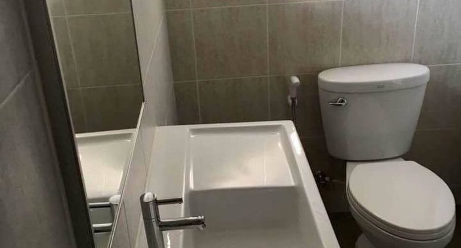 For sale 1 bed condo in Phra Pradaeng, Samut Prakan