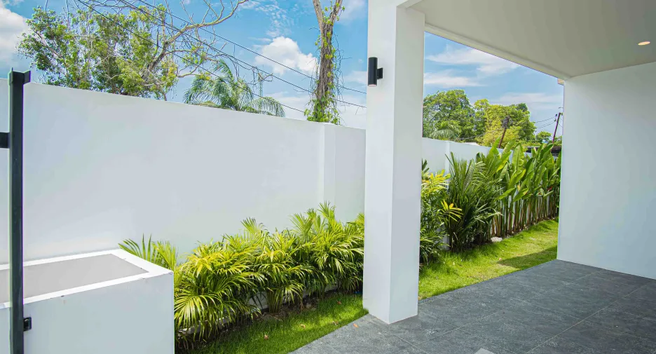 For sale and for rent 3 bedrooms villa in Mueang Phuket, Phuket