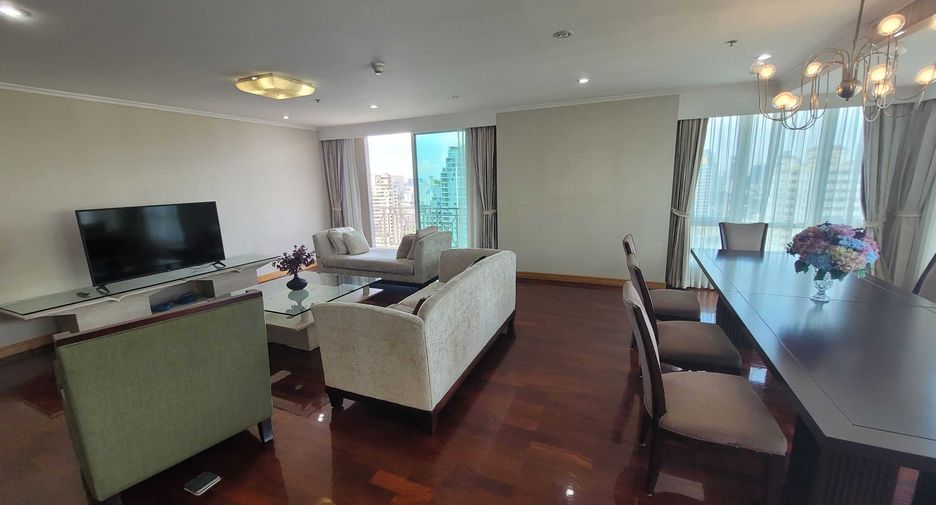 For rent 3 bedrooms condo in Watthana, Bangkok