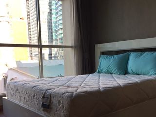 Condo en alquiler y en venta de 2 habitaciones en Pathum Wan, Bangkok