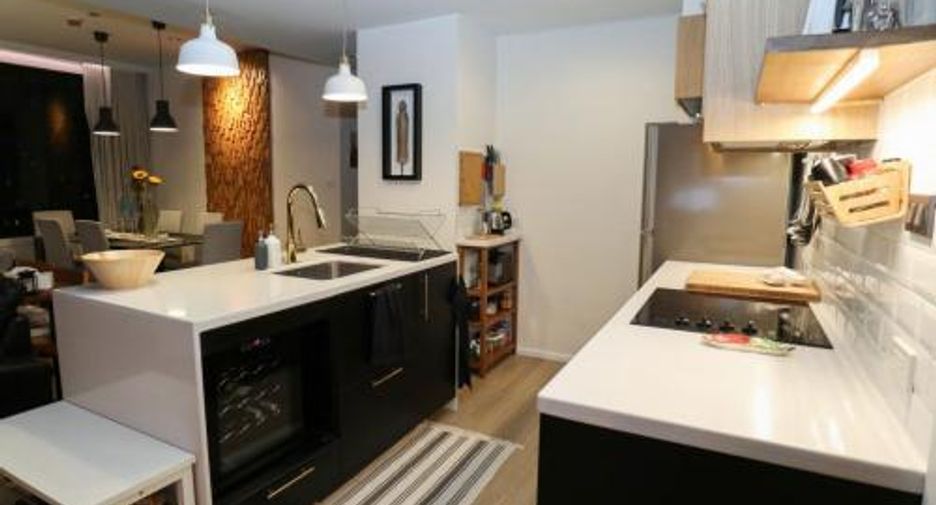 Wohnung zur Miete mit 2 Zimmer in Watthana, Bangkok
