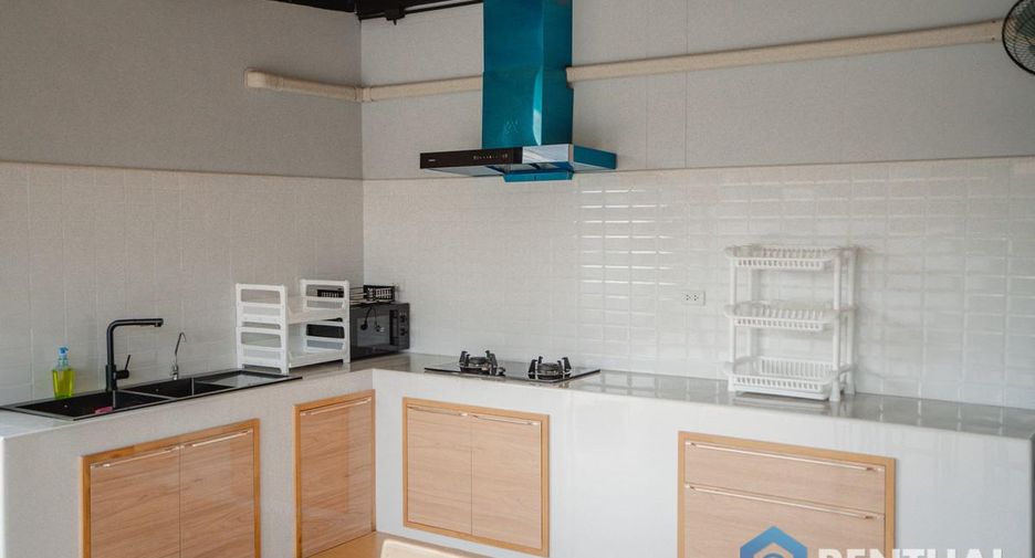For sale 4 bedrooms house in Sattahip, Pattaya