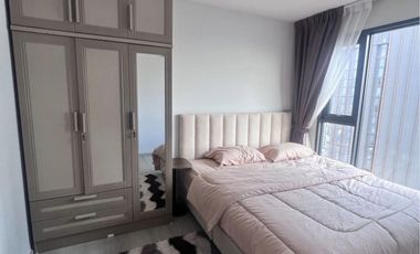 À louer 2 chambres appartement à Phra Khanong, Bangkok