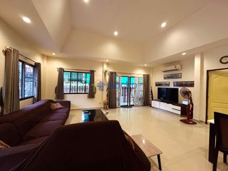Haus zum Kauf mit 2 Zimmer in Bang Lamung, Chonburi