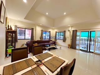 Haus zum Kauf mit 2 Zimmer in Bang Lamung, Chonburi