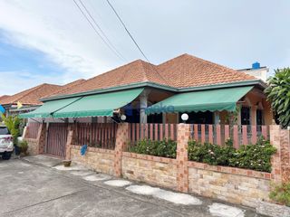 Haus zum Kauf mit 2 Zimmer in Bang Lamung, Chonburi