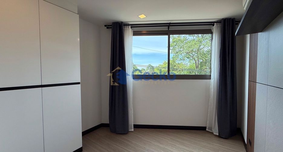 For sale 2 bedrooms condo in Jomtien, Pattaya