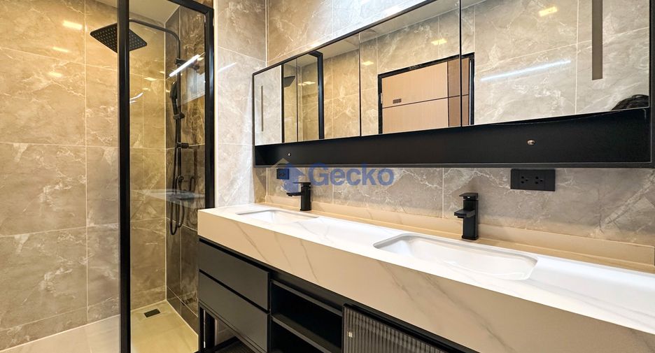For sale 2 bedrooms condo in Jomtien, Pattaya