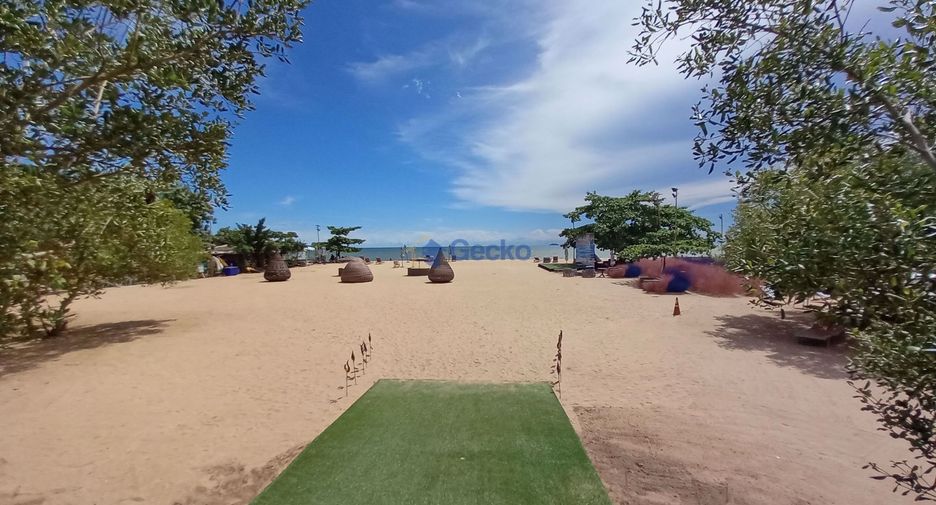 For sale 1 bed condo in Sattahip, Chonburi