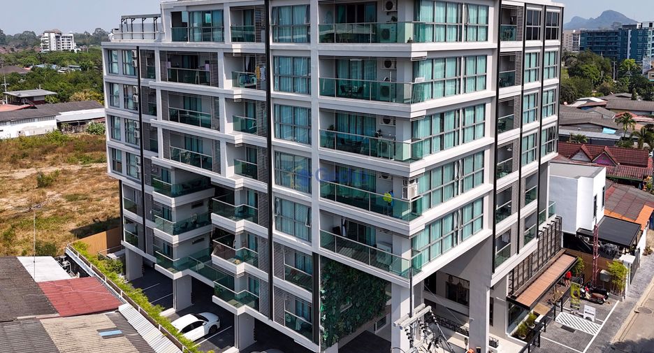 For sale 2 ベッドルーム condo in Bang Saray, Pattaya