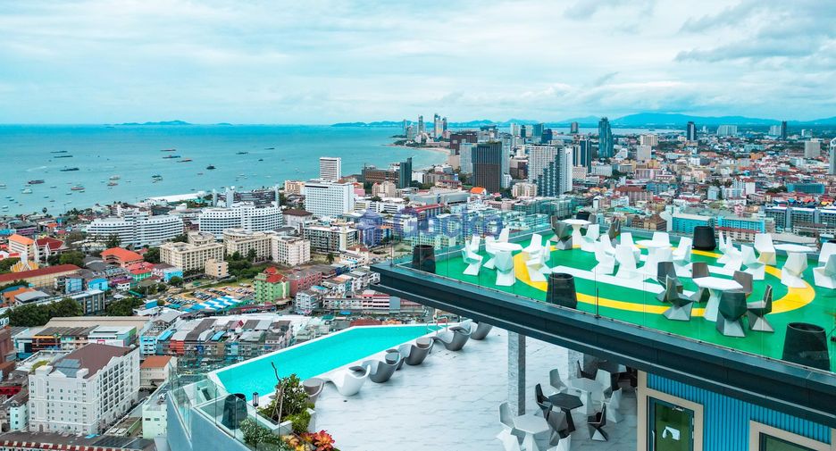 À vendre 2 chambres condo à South Pattaya, Pattaya