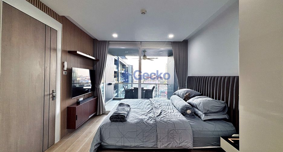 For sale 3 bedrooms condo in Central Pattaya, Pattaya
