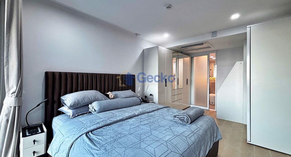 For sale 3 bedrooms condo in Central Pattaya, Pattaya