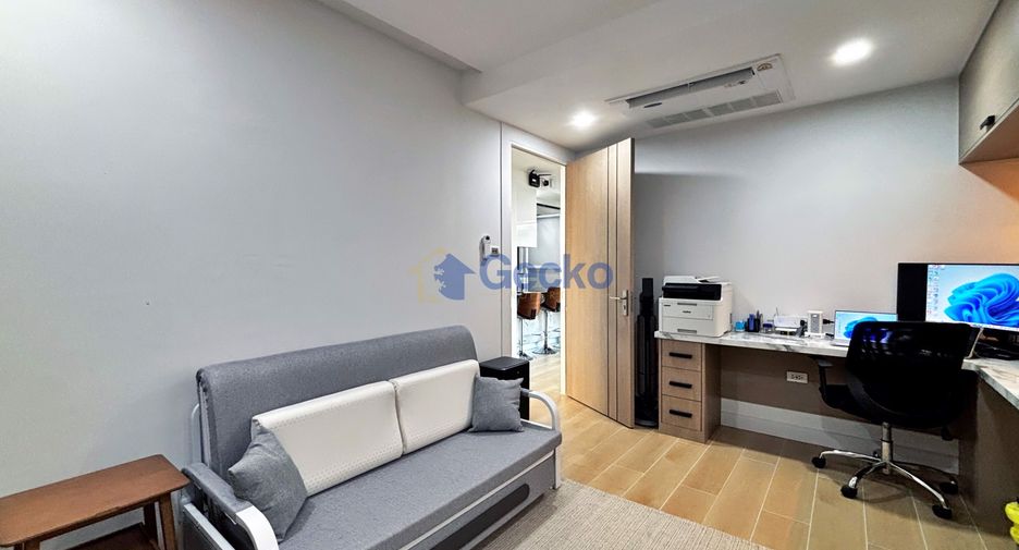 For sale 3 bedrooms condo in Central Pattaya, Pattaya