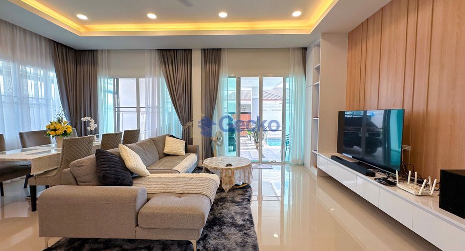 For sale 3 bedrooms house in Huay Yai, Pattaya