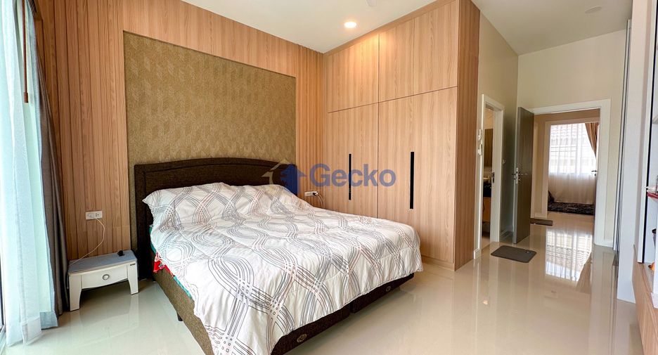 For sale 3 bedrooms house in Huay Yai, Pattaya