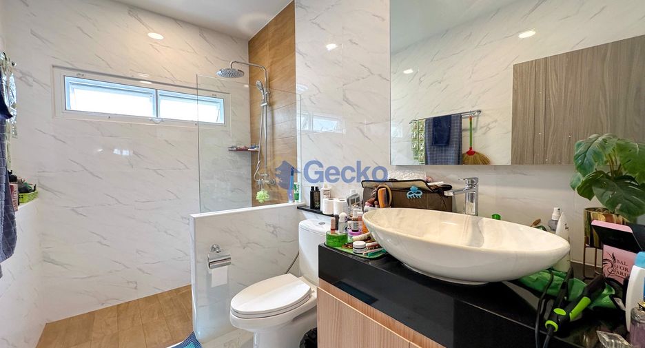 For sale 3 bedrooms house in Huay Yai, Pattaya
