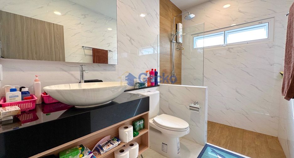 For sale 3 bedrooms house in Huay Yai, Pattaya