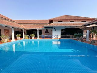 For sale 6 bedrooms house in Bang Lamung, Chonburi