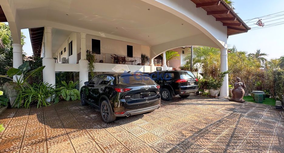Casa en venta de 6 habitaciones en East Pattaya, Pattaya