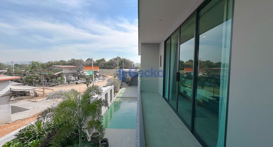 À vendre 4 chambres maison à East Pattaya, Pattaya