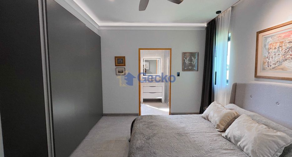 À vendre 4 chambres maison à East Pattaya, Pattaya