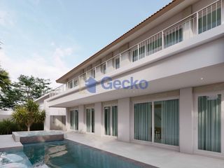 For sale 4 bedrooms house in Bang Lamung, Chonburi