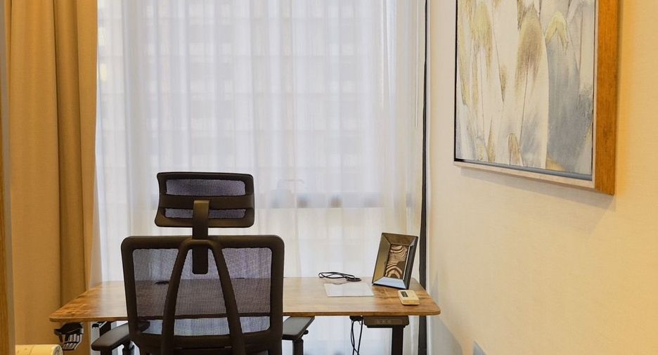 For sale 2 bedrooms condo in Khlong Toei, Bangkok