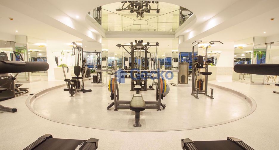 For sale 2 bedrooms condo in Jomtien, Pattaya